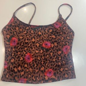 Onzie leopard floral tank 🐆 🌹